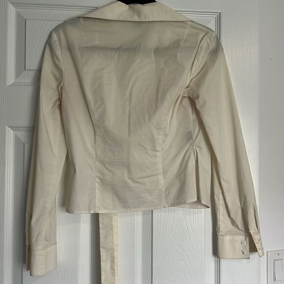 BCBGMaxazria Cream Colored Top - Cropped Open Long Sleeve - Size 4 - Picture 5 of 6